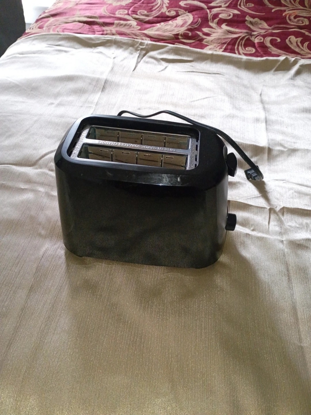 2-Slice Black Toaster